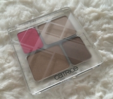 Catrice Graphic Grace LE Review Swatches (19)