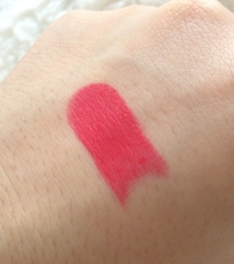 Catrice Graphic Grace LE Review Swatches (8)